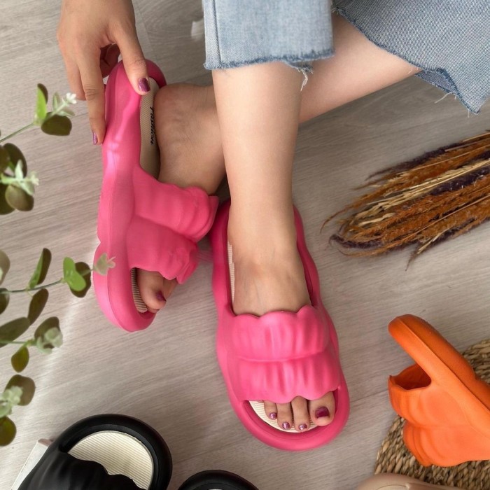 دمپایی زنانه پاپا مدل نهال کد 70